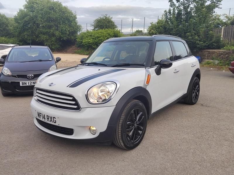White Used 2014 Mini Cooper Countryman SUV | £4,750 (Super price) - Image 1/4