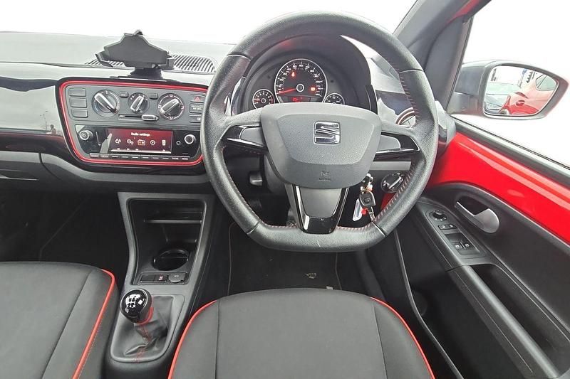 Used Seat Mii FR-Line 73 HP (53 kW) 2018 Red Hatchback