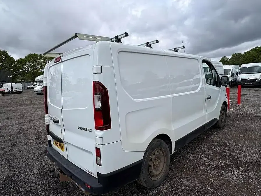 Gebraucht Renault Trafic Business 2015 Weiß Van / Kleinbus