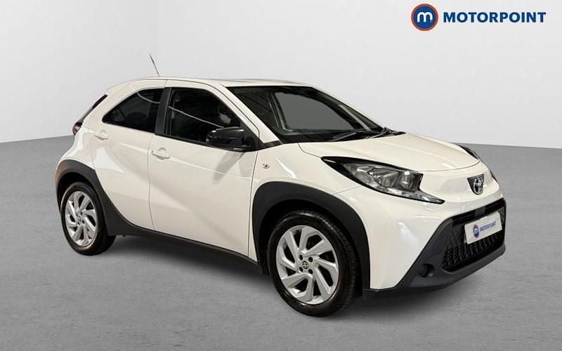 Used 2024 Toyota Aygo PURE Hatchback | £10,699 (Good price) - Image 1/4