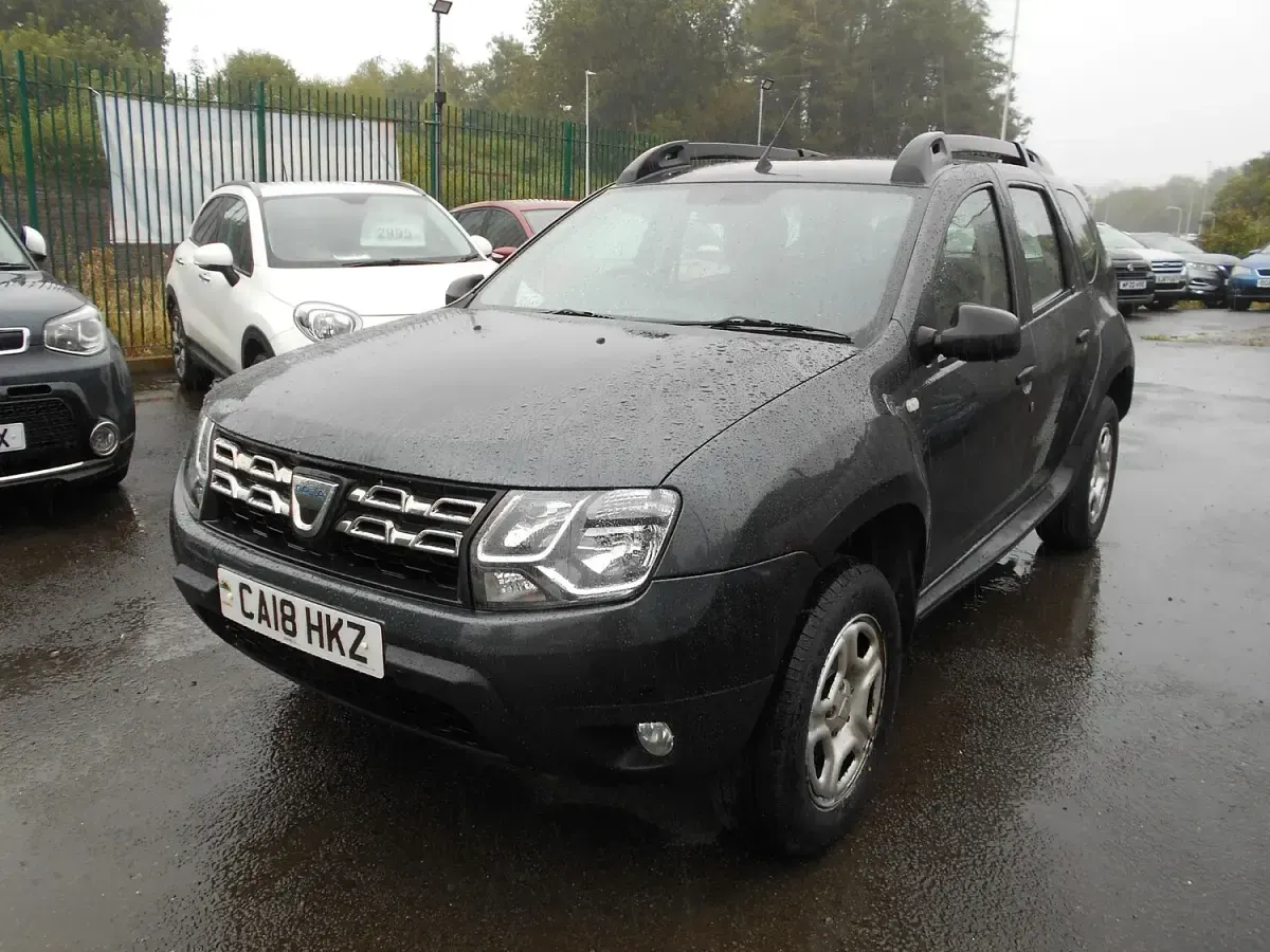 Used Dacia Duster 114 HP (83 kW) 2018 Grey SUV