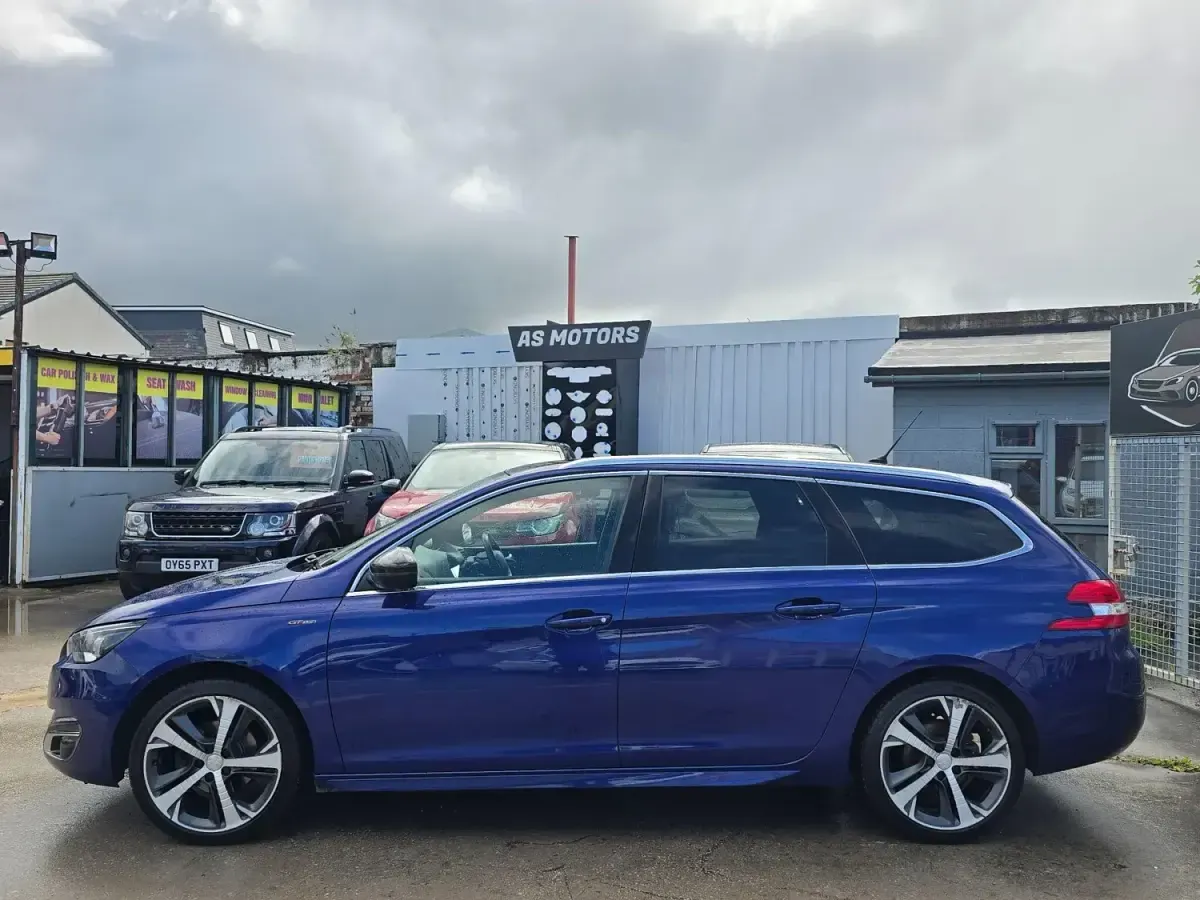 Second-hand Peugeot 308 SW GT-line 130 CP (95 kW) 2016 Albastru Break