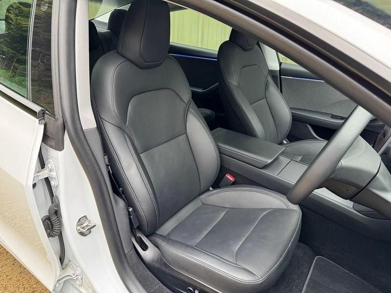 Used Tesla Model 3 RWD 152 kW (208 HP) 2024 White Sedan