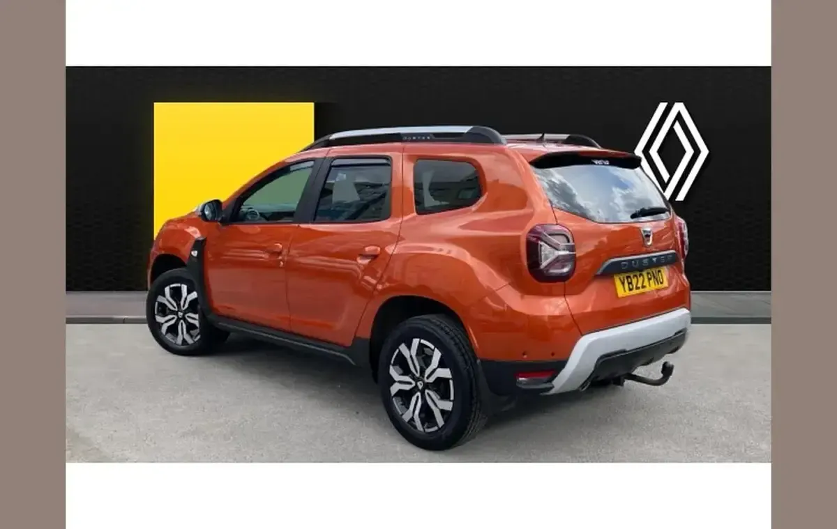 Used Dacia Duster Prestige 150 HP (110 kW) 2022 Orange SUV