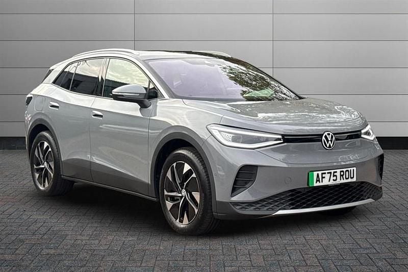 Moonstone grey New 2025 VW ID.4 Pro SUV | £31,990 (Super price) - Image 1/3