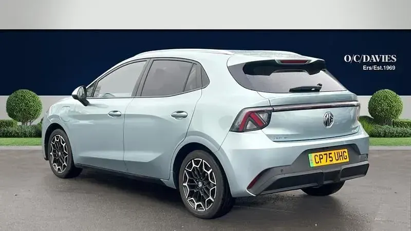 New MG MG4 EV 117 kW (160 HP) 2026 Green Hatchback