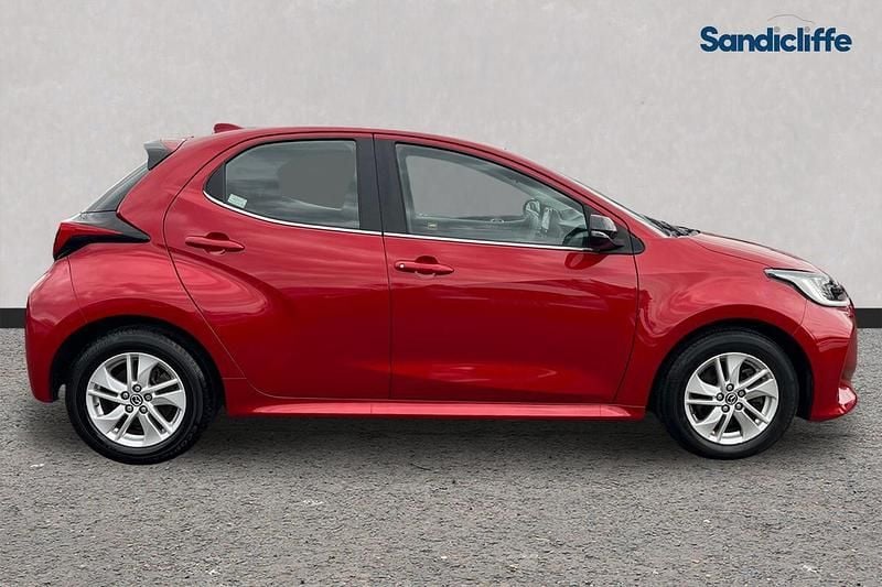 Used Mazda 2 116 HP (85 kW) 2022 Red Hatchback