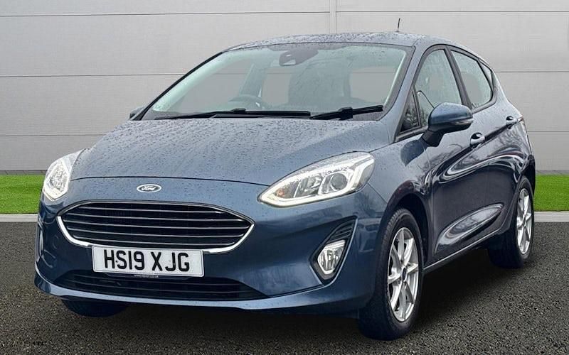 Used Ford Fiesta Zetec 101 HP (74 kW) 2019 Blue Hatchback