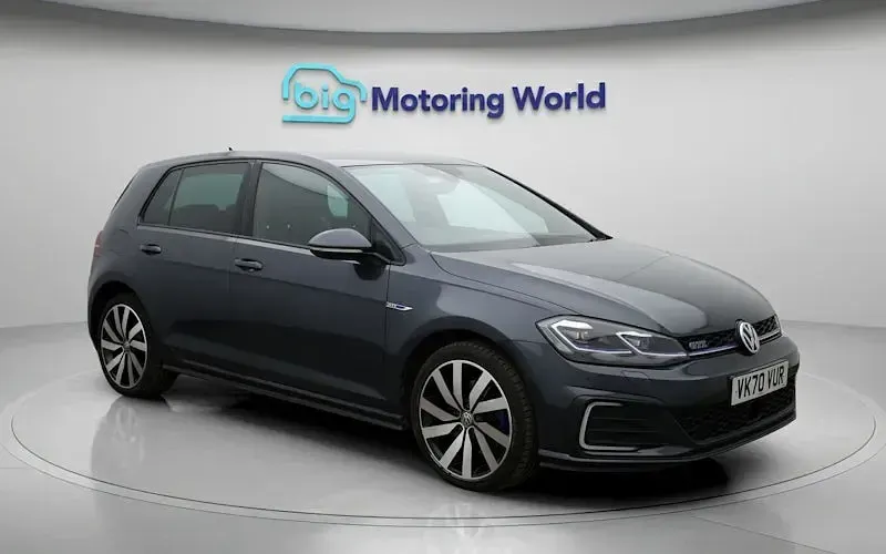 Used VW Golf VII Advance 204 HP (150 kW) 2020 Blue Hatchback