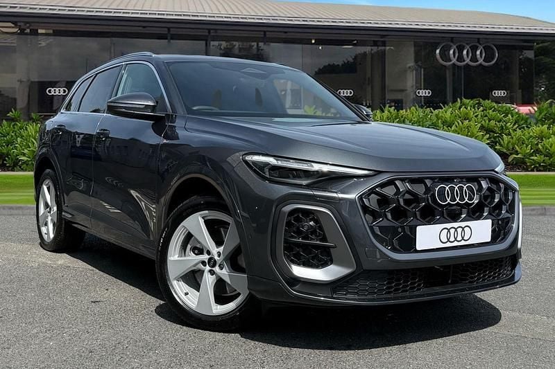 Grey New 2025 Audi Q5 S-Line SUV | £52,155 (Super price) - Image 1/4
