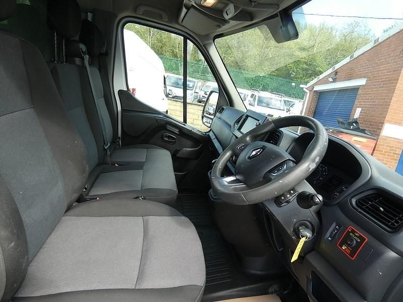 Usado Renault Master Business 2021 Branco Monovolume