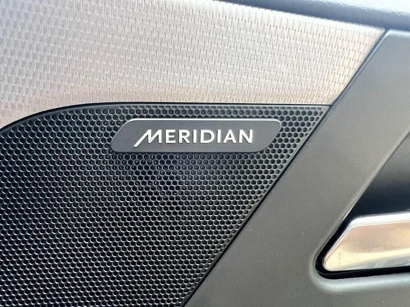 Used Jaguar XE R-Sport 200 HP (147 kW) 2018 Black Sedan