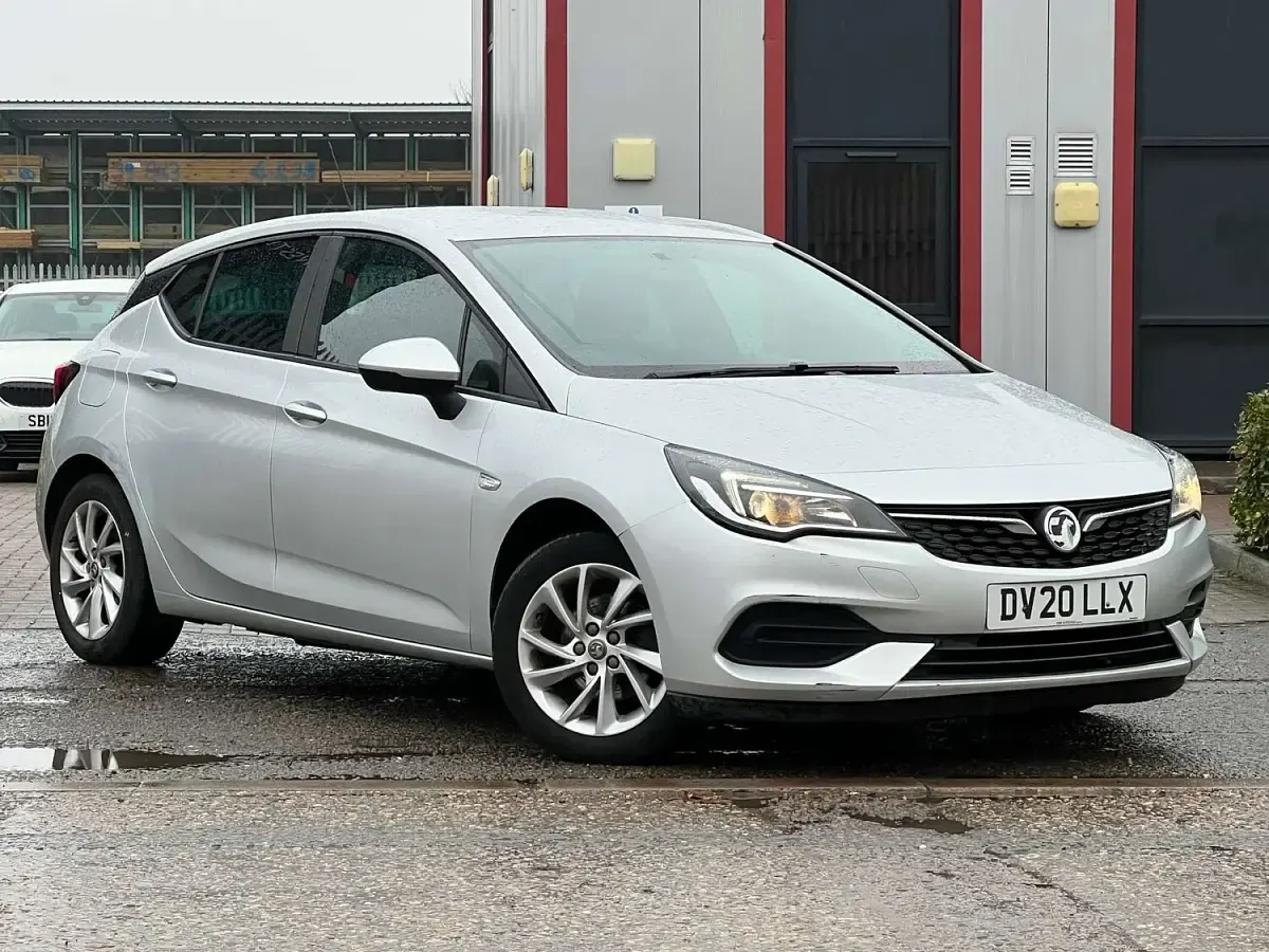 Used Vauxhall Astra Business Edition 2020 Silver Hatchback