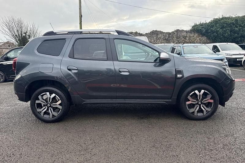 Grey Used 2022 Dacia Duster Prestige SUV | £14,995 (Fair price) - Image 1/4