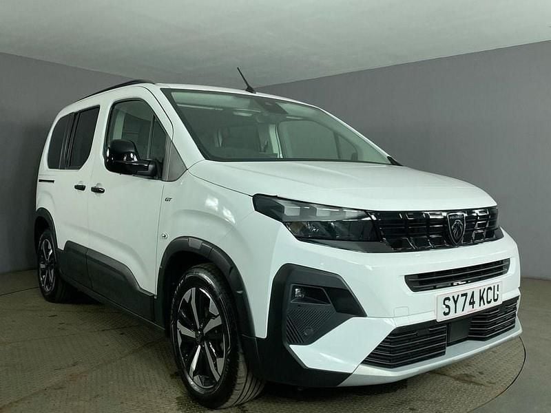 White Used 2025 Peugeot e-Rifter GT MPV | £22,999 (Fair price) - Image 1/4