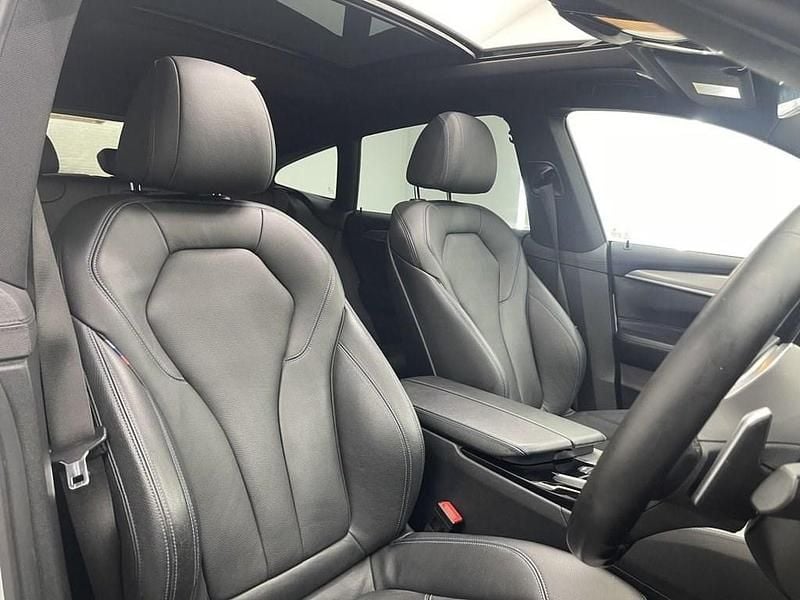 Used BMW 620 Gran Turismo M Sport 190 HP (139 kW) 2019 White Hatchback