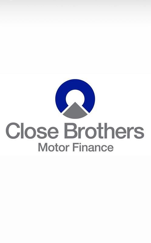 Used Toyota HiLux 204 HP (150 kW) 2023 White Pickup