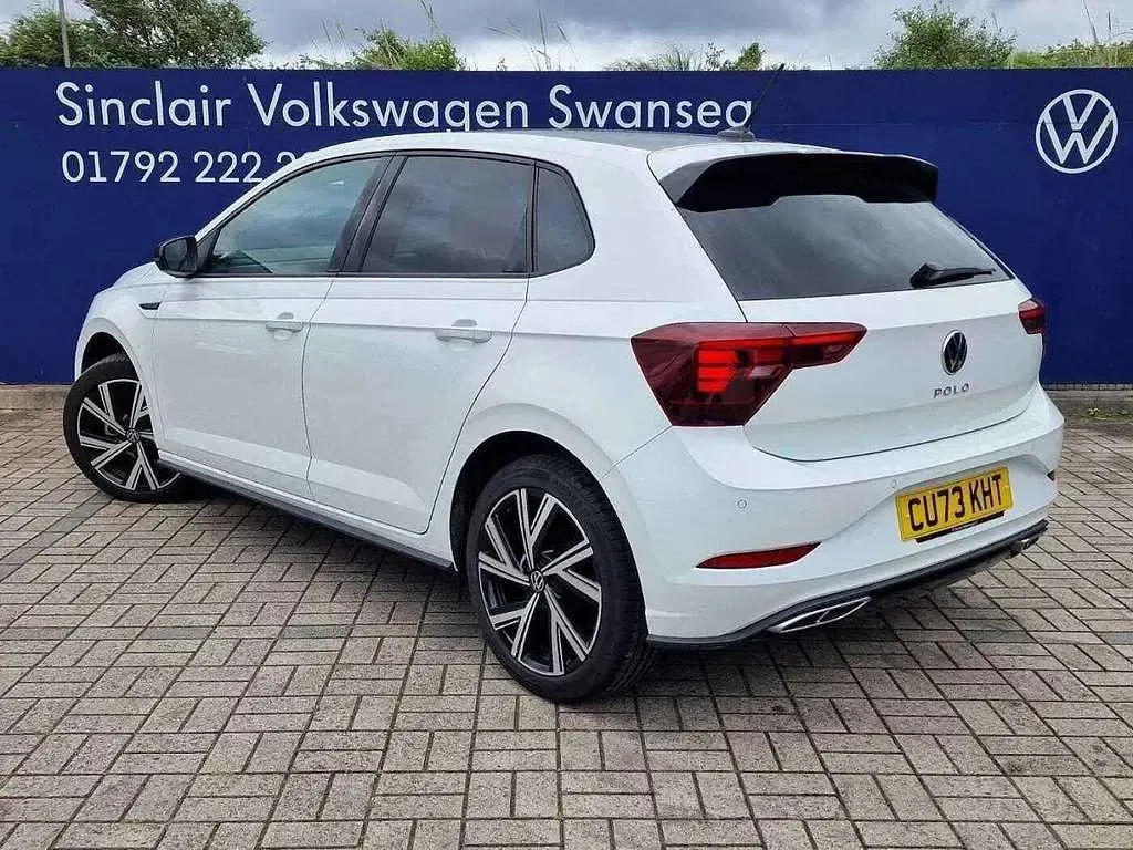 Used VW Polo R-line 95 HP (69 kW) 2024 Hatchback