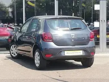 Used Dacia Sandero Essentiel 73 HP (53 kW) 2019 Grey Hatchback