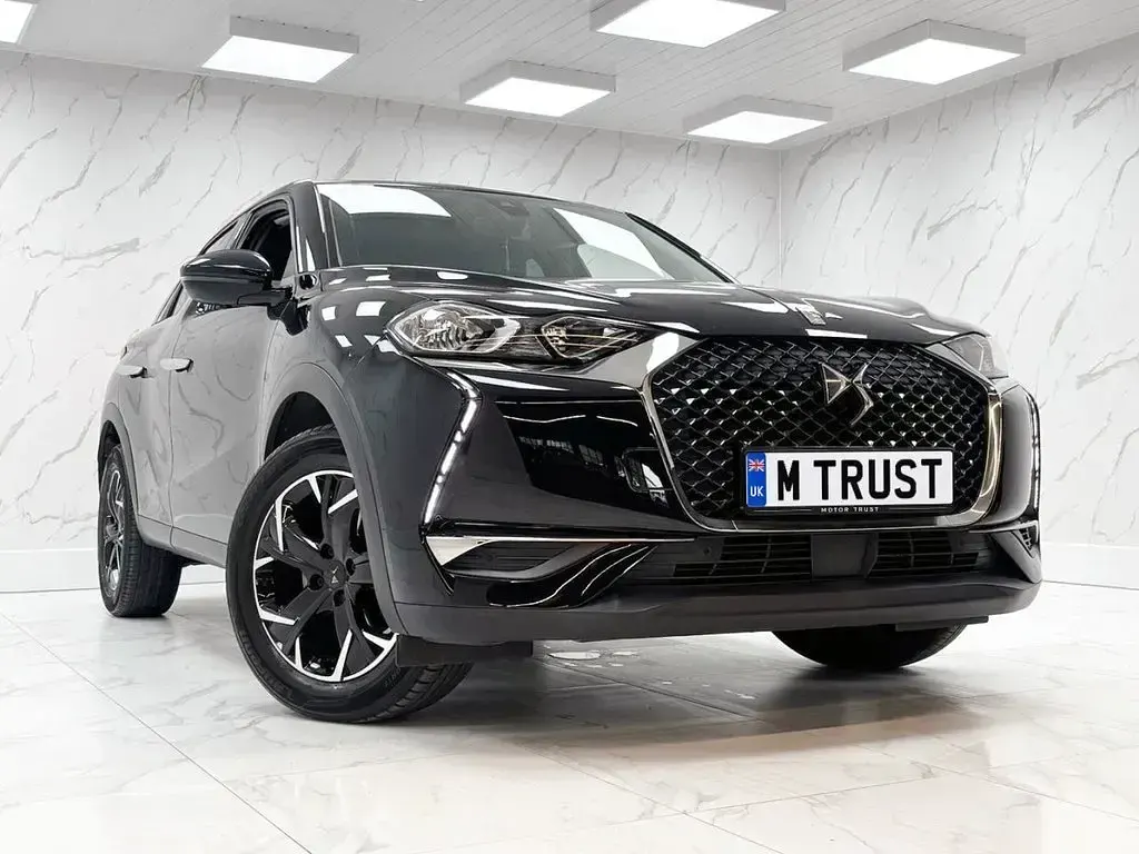 Used DS Automobiles DS3 Prestige 130 HP (95 kW) 2019 Black MPV