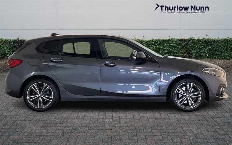 Used BMW 118 Sport Line 140 HP (102 kW) 2020 Hatchback