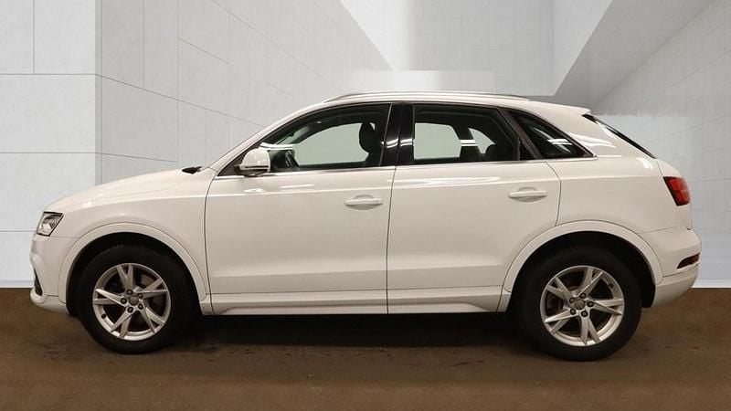 Used Audi Q3 S-line plus 150 HP (110 kW) 2015 Ibis white SUV