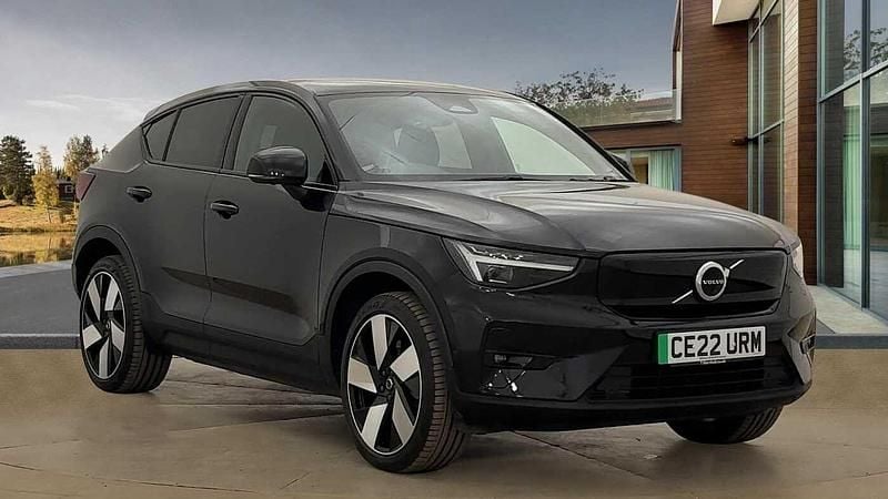 Used 2022 Volvo EC40 Pro SUV | £23,950 (Fair price) - Image 1/4