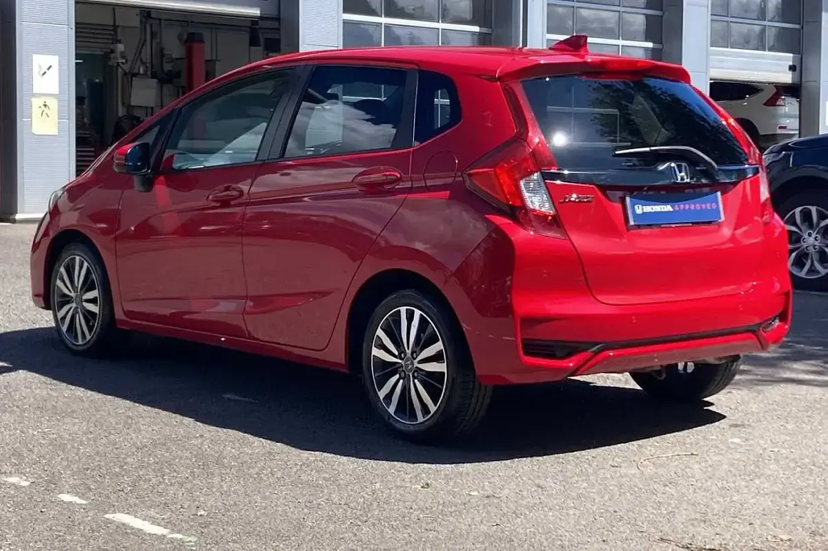 Used Honda Jazz EX 102 HP (75 kW) 2019 Milano red Hatchback