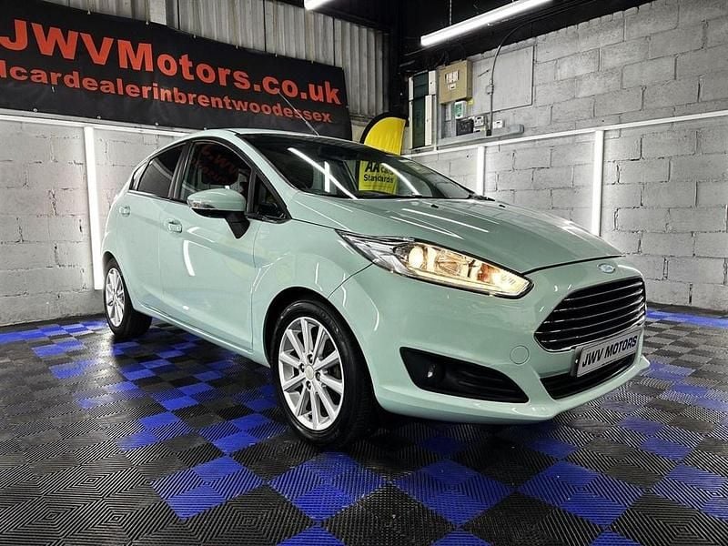 Used Ford Fiesta Titanium 2017 Green Hatchback