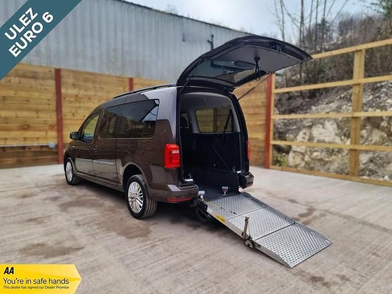 Brown Used 2021 VW Caddy Maxi Life Life MPV | £22,901 (A bit pricey) - Image 1/3