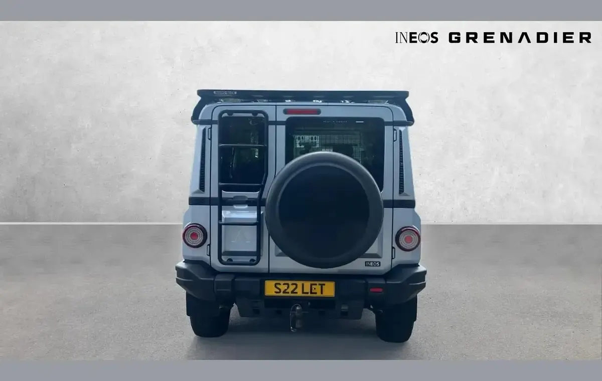 Used Ineos Grenadier 245 HP (180 kW) 2023 Grey SUV