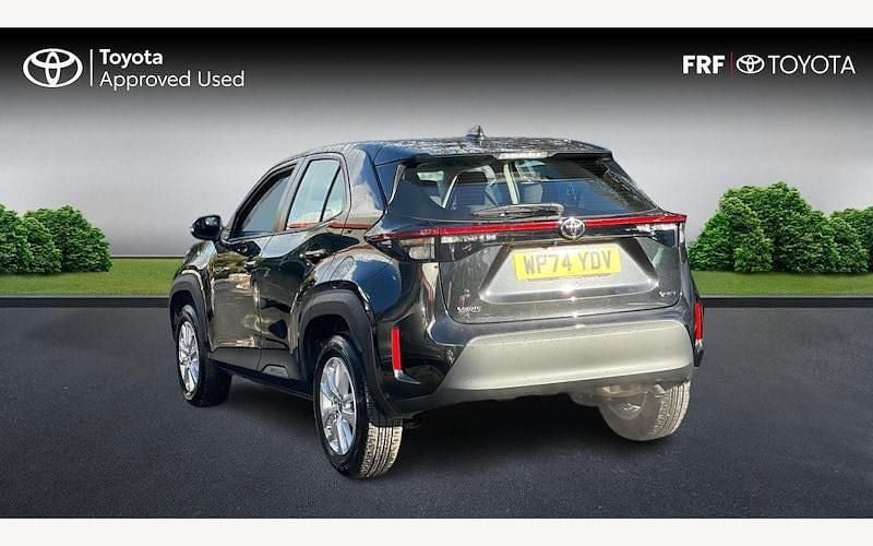 Used Toyota Yaris Hybrid 116 HP (85 kW) 2025 Estate