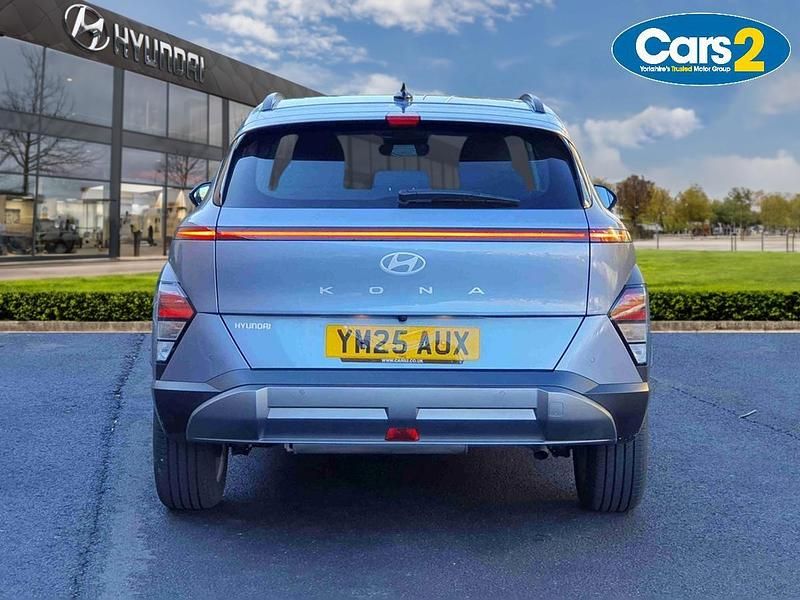 Used Hyundai Kona Advanced 101 HP (74 kW) 2025 Blue SUV