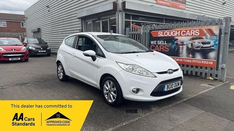 White Used 2010 Ford Fiesta Zetec Hatchback | £1,295 (Super price) - Image 1/4