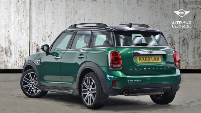 Used Mini Cooper Countryman Exclusive 134 HP (98 kW) 2019 Green SUV