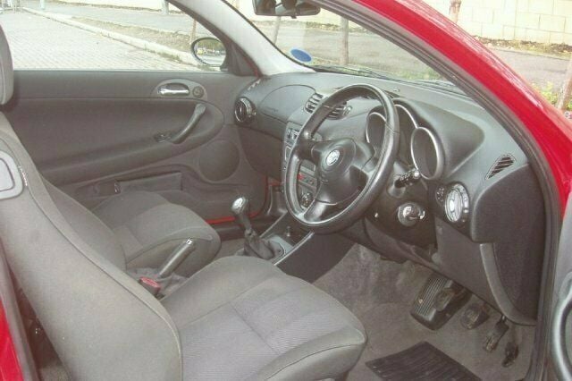 Used Alfa Romeo 147 120 HP (88 kW) 2003 Hatchback