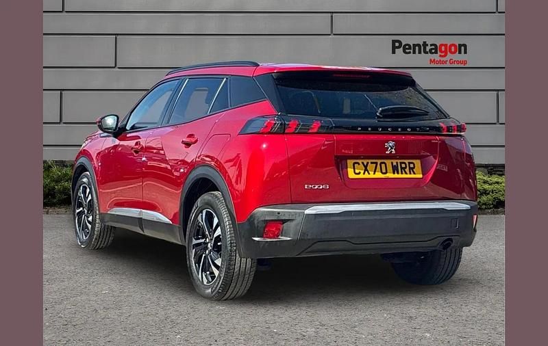 Used Peugeot 2008 Allure 99 HP (72 kW) 2020 Red SUV