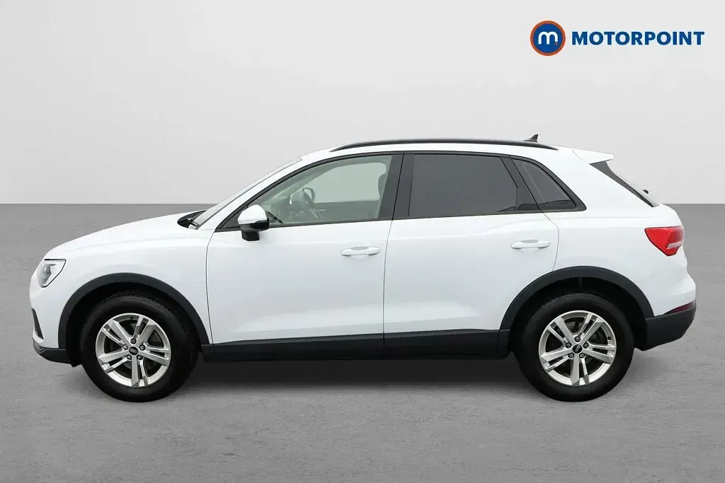Used Audi Q3 Comfort 150 HP (110 kW) 2022 White SUV