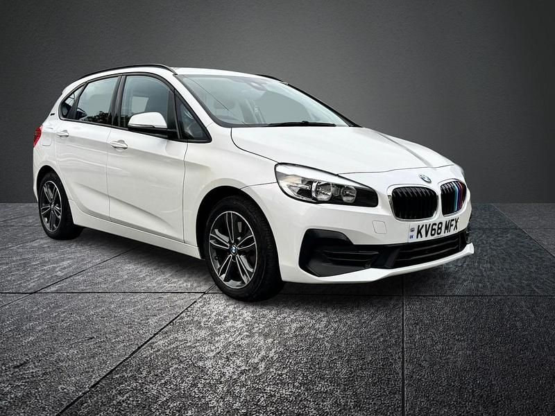 White Used 2018 BMW 225 Sport Line Hatchback | £10,990 (Fair price) - Image 1/4