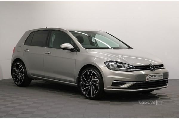 Silver Used 2018 VW Golf VII SE Hatchback | £11,495 (A bit pricey) - Image 1/2