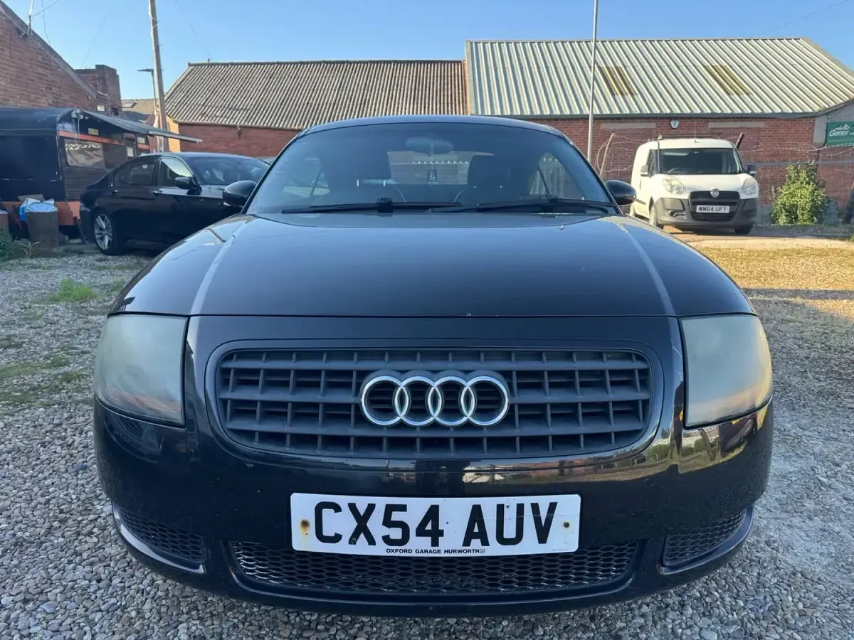 Used Audi TT Comfort 180 HP (132 kW) 2005 Black Coupe