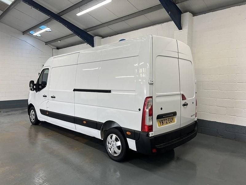 Used Renault Master Business 2023 White Van