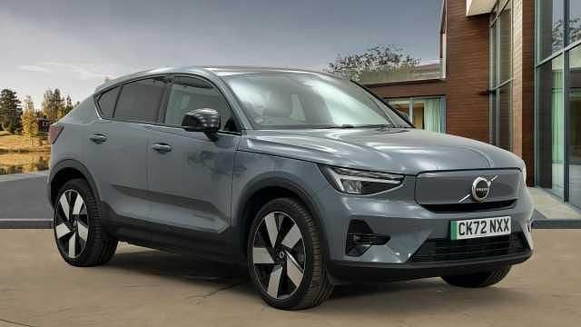 Used 2023 Volvo EC40 Plus SUV | £22,654 (Super price) - Image 1/4