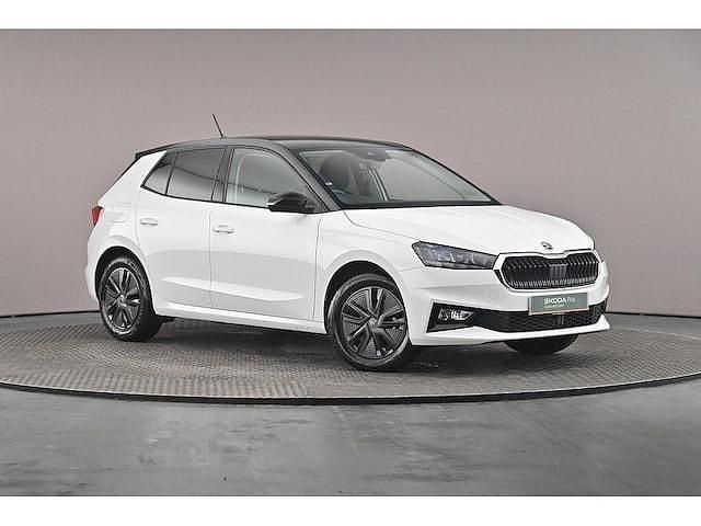 Candy white black magic pearl effect Used 2025 Skoda Fabia Design Edition Hatchback | £17,159 (Fair price) - Image 1/4