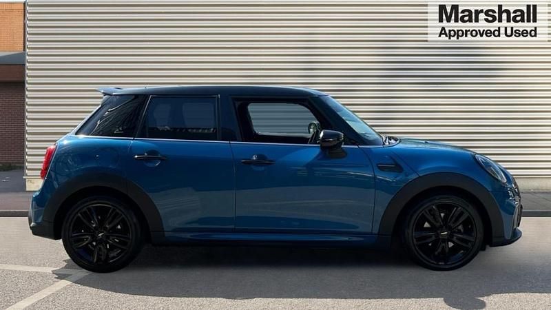 Used Mini Cooper Sport 136 HP (100 kW) 2021 Blue Hatchback