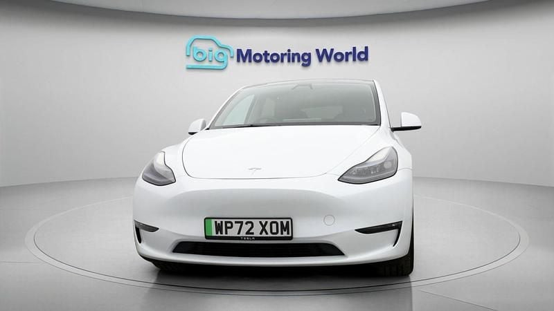 Used Tesla Model Y Long Range AWD 378 kW (514 HP) 2022 White SUV