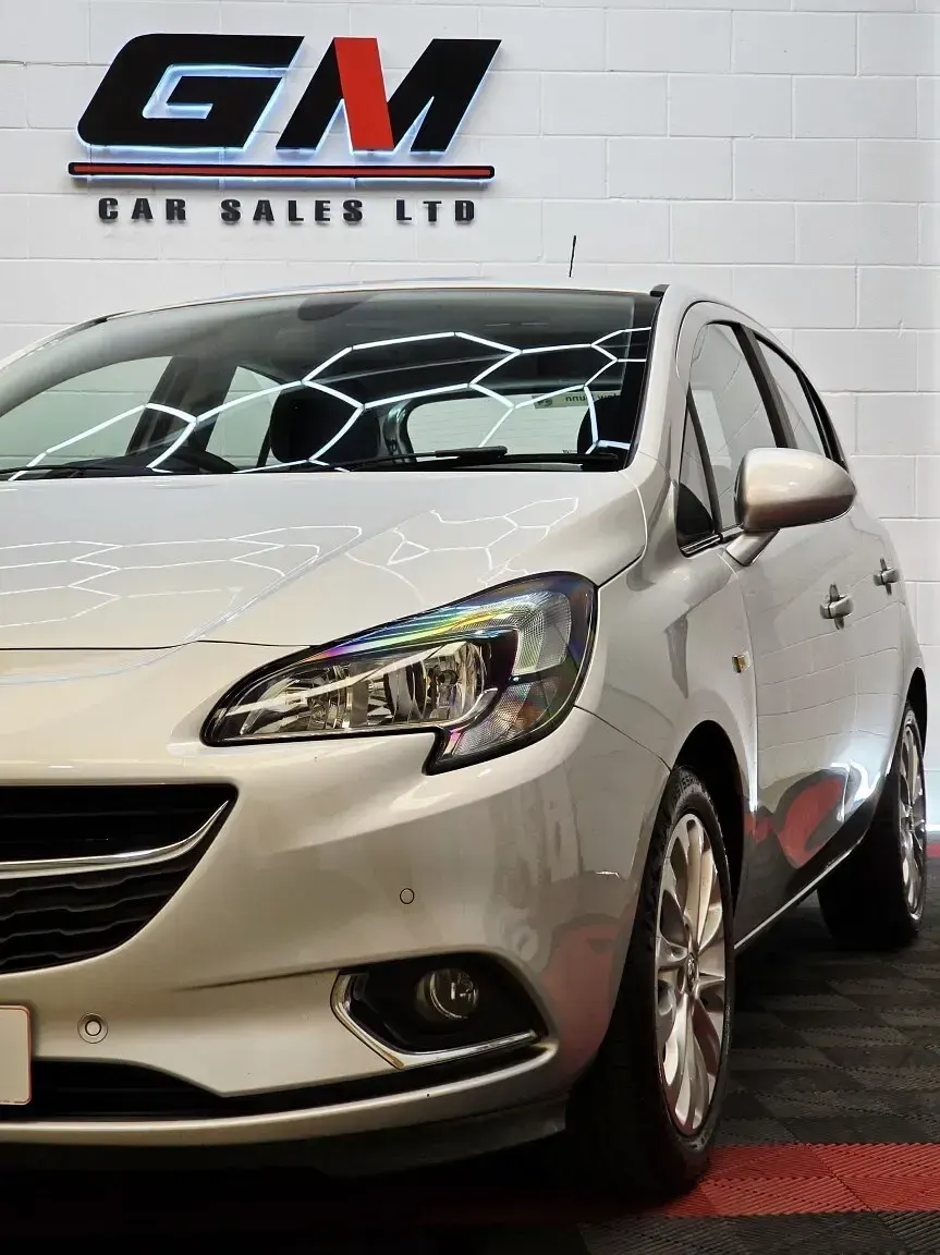 Used Vauxhall Corsa 88 HP (64 kW) 2018 Silver Hatchback