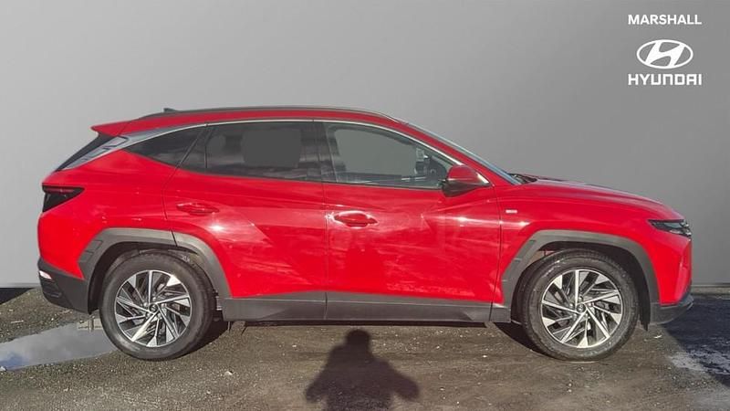 Used Hyundai Tucson Premium 150 HP (110 kW) 2021 Red SUV