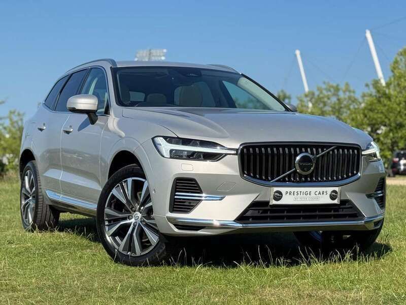 Silver Used 2022 Volvo XC60 Inscription SUV | £33,493 (Good price) - Image 1/4