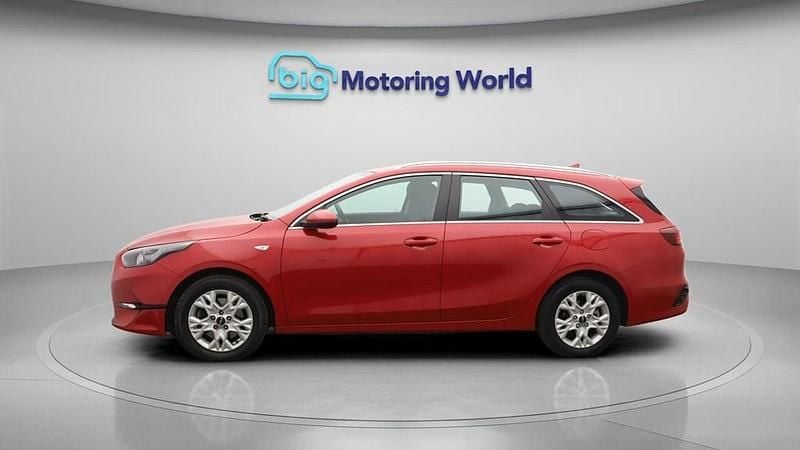 Used Kia Ceed Sportswagon 158 HP (116 kW) 2024 Red Estate